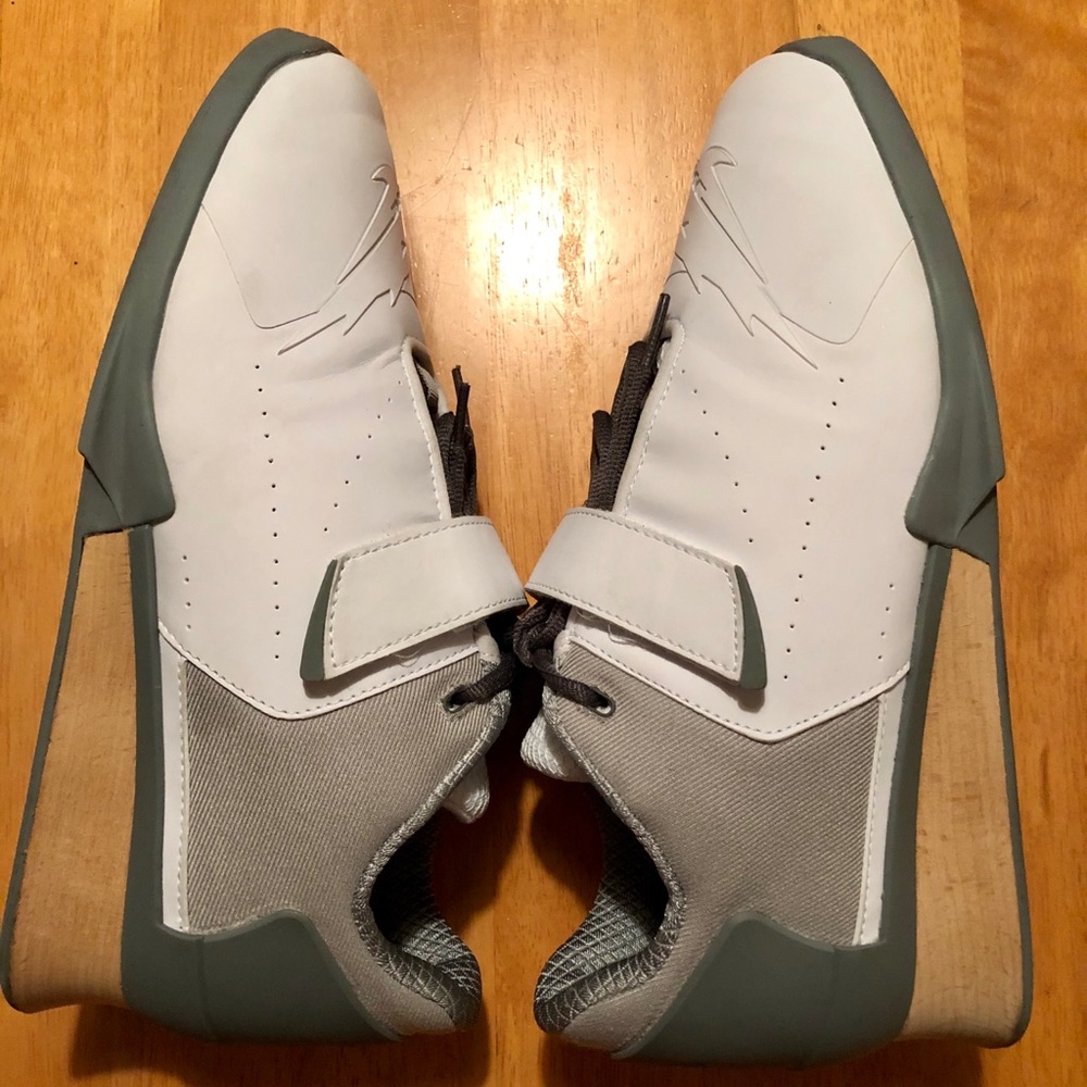 Velaasa lifters. Size 10